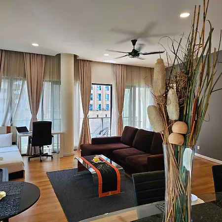 Urban Oasis At St Mary Klcc 1Bed2Bath Apartment